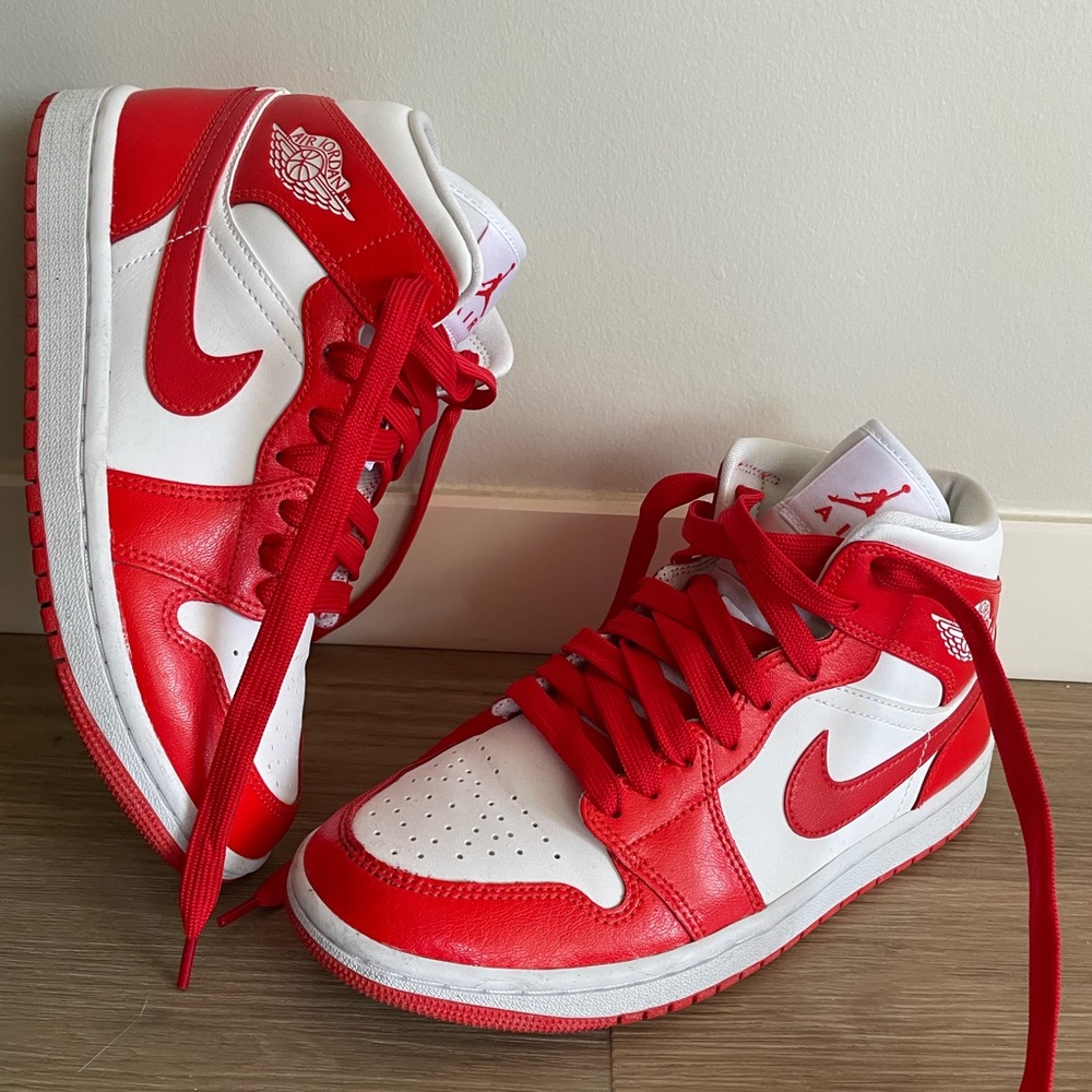 Womn’s Mid Height Air Jordan 1s in Habanero Red
